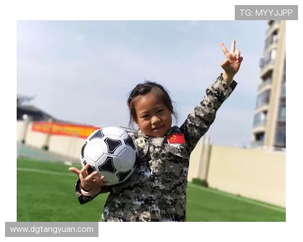 爸爸回来了足球明星带你领略绿茵场上的亲情与梦想之旅